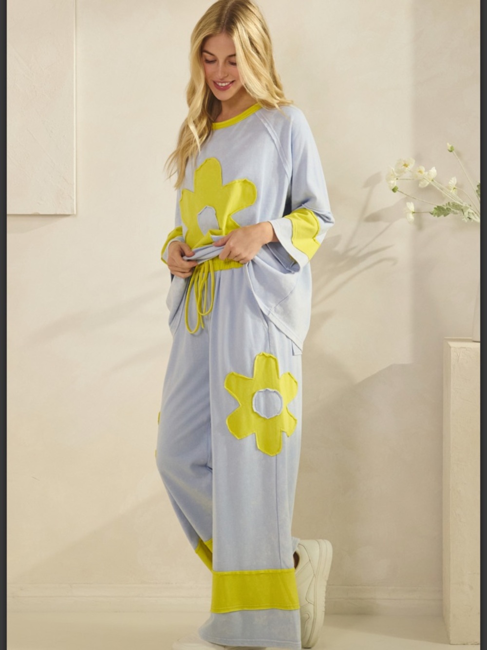 🇺🇸SALE! Sage + Fig 2-piece Wide-Leg lounge set - Picture 4 of 7